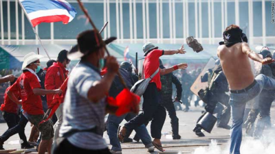 Red Shirt riots continue in Bangkok