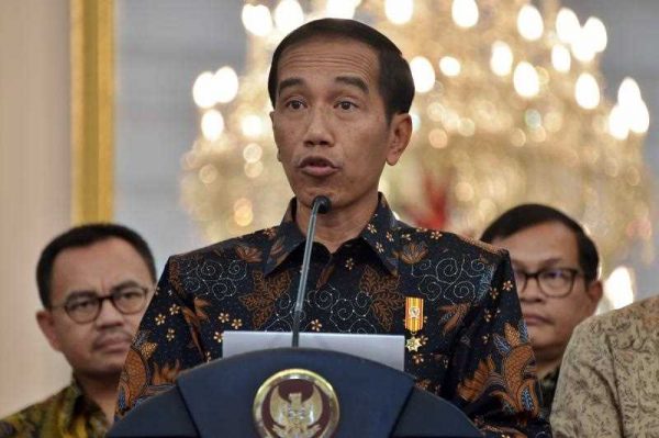 Indonesian President Joko Widodo on 10 September 2015 unveiled a series of stimulus measures to lift slowing growth in Southeast Asia's top economy and shore up the country's plunging currency. (Photo: AAP)