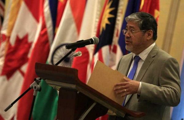 The Philippines' Ambassador Enrique A. Manalo speaks during the opening of the 8th Association of Southeast Asian Nations (ASEAN) regional forum meeting on maritime security in Manila, Philippines, 06 April 2016. (Photo: AAP).