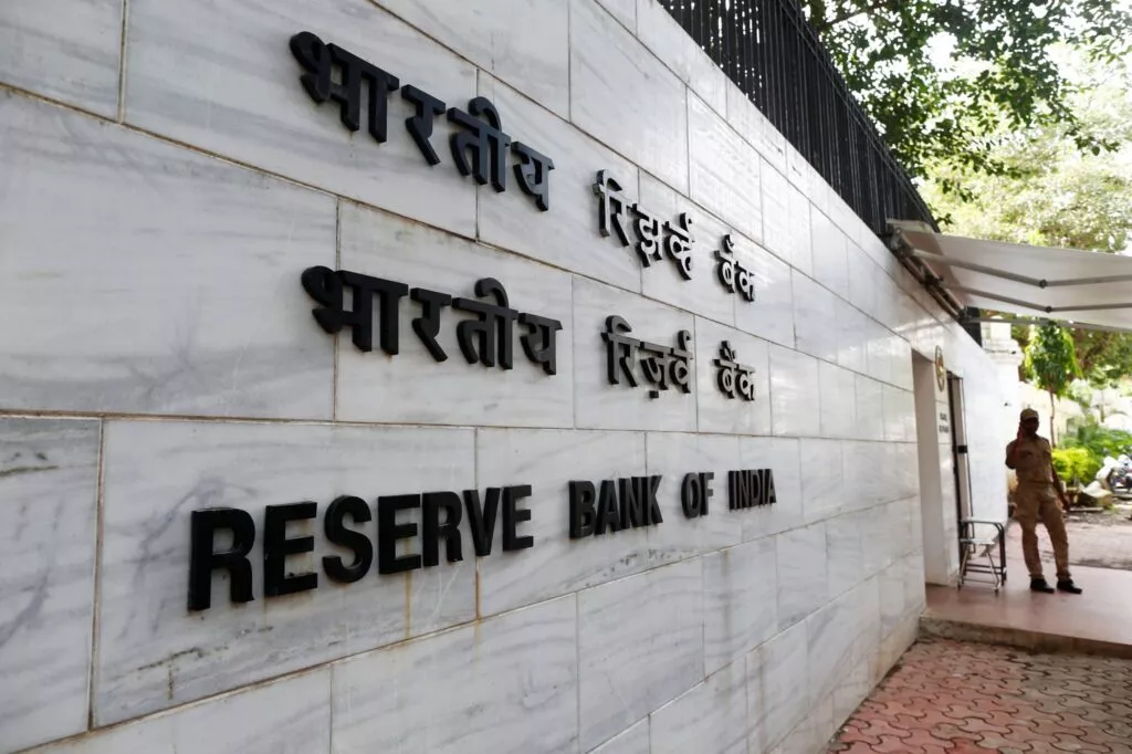 RBI Bank Holiday List 2026 :- RBI ने जारी की 2026 की बैंक छुट्टियों की पूरी लिस्ट, बैंक जाने से पहले पढ़ लें ये खबर !
