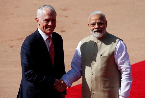 Australia's Prime Minister Malcolm Turnbull shakes hands with his Indian counterpart Narendra Modi during his ceremonial reception at the forecourt of India's Rashtrapati Bhavan presidential palace in New Delhi, India, 10 April 2017 (Photo: Reuters/Adnan Abidi).