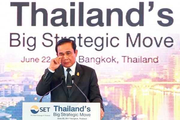 Thailand's Prime Minister Prayuth Chan-ocha gestures during the 'Thailand's Big Strategic Move' conference in Bangkok, Thailand, 22 June, 2017. (Photo: Reuters/Athit Perawongmetha).