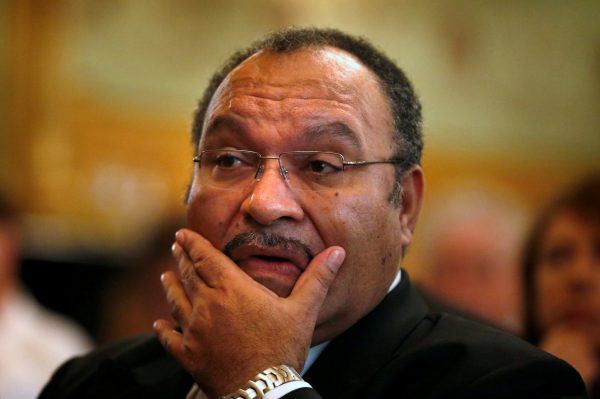 Papua New Guinea's Prime Minister Peter O'Neill pauses before making an address to the Lowy Institute in Sydney, 29 November 2012. (Photo: Reuters/Tim Wimborne).