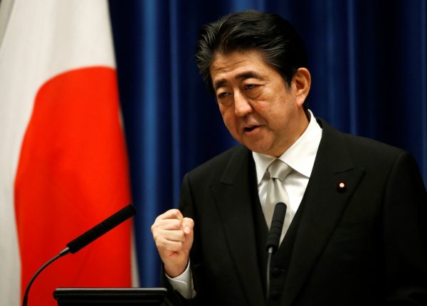 Japan's Prime Minister Shinzo Abe attends a news conference after reshuffling his cabinet, at his official residence in Tokyo, 3 August, 2017 (Photo: Reuters/Kim Kyung).