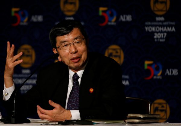 Asian Development Bank (ADB) President Takehiko Nakao holds an opening news conference at ADB annual general meeting in Yokohama, south of Tokyo, Japan 4 May, 2017. (Photo: Reuters/Issei Kato).