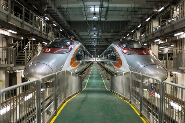 Two Guangzhou-Shenzhen-Hong Kong Express Rail Link trains stand in Hong Kong, China, 2 August 2017 (Photo: Reuters/Billy HC Kwok/Pool).