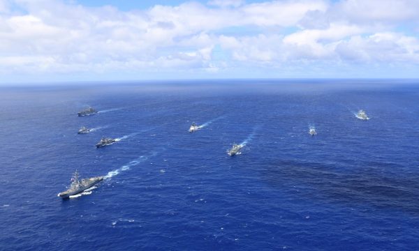 Ships of the US, Chilean, Peruvian, French and Canadian navies participate in a photo exercise in the Pacific Ocean, 24 June 2018 (Photo: Reuters/US Navy/Intelligence Specialist 1st Class Steven Robles).