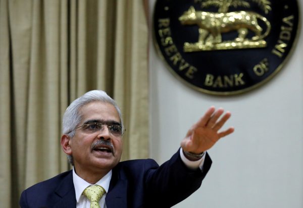 Shaktikanta Das, the new Reserve Bank of India (RBI) Governor, gestures as he attends a news conference in Mumbai, India, 12 December 2018 (Photo: Reuters/Danish Siddiqui).