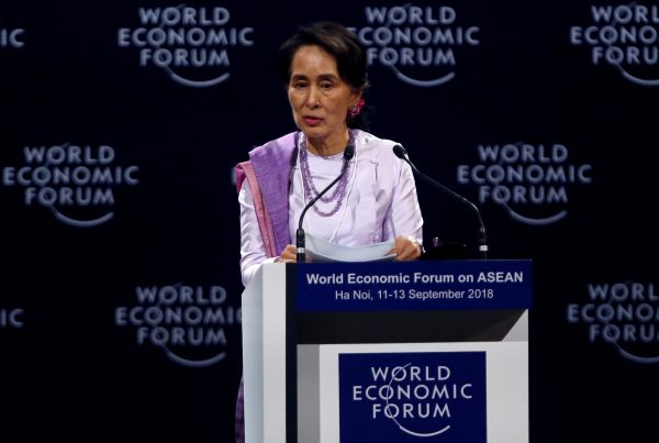 Aung San Suu Kyi speaks at the plenary session of the World Economic Forum on ASEAN at the Convention Center in Hanoi, Vietnam, 12 September 2018 (Photo: Reuters/Kham).