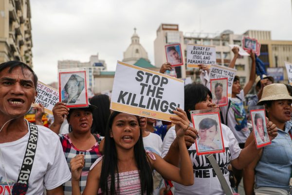 Filipino activists, and relatives of people killed in the country's war on drugs, hold a rally in observance of Human Rights Day in Manila, Philippines, 10 December 2019. (Photo:Reuters/Eloisa Lopez).