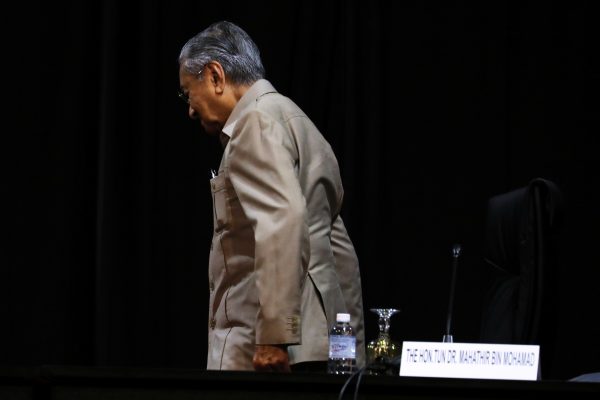 Malaysia's Mahathir Mohamad leaves his seat to deliver his keynote address during an event in Kuala Lumpur, Malaysia, 28 February 2020 (Photo: REUTERS/Lim Huey Teng).