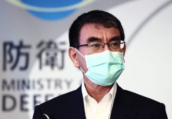 Japan's Defense Minister Taro Kono attends a press conference to speak about stopping the deployment procedure of the ground-based interception system 'Aegis Ashore' at Defence Ministry in Shinjuku Ward, Tokyo on 25 June 25 2020 (The Yomiuri Shimbun).