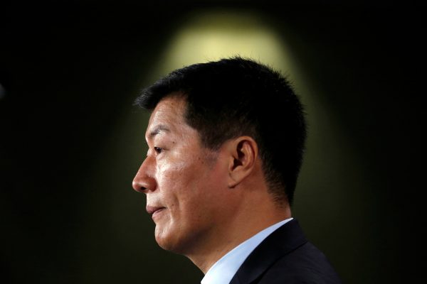 Lobsang Sangay, Leader of the Central Tibetan Administration, speaks during a news conference in Ottawa, Canada, 22 November 2016 (Photo: Reuters/Chris Wattie).