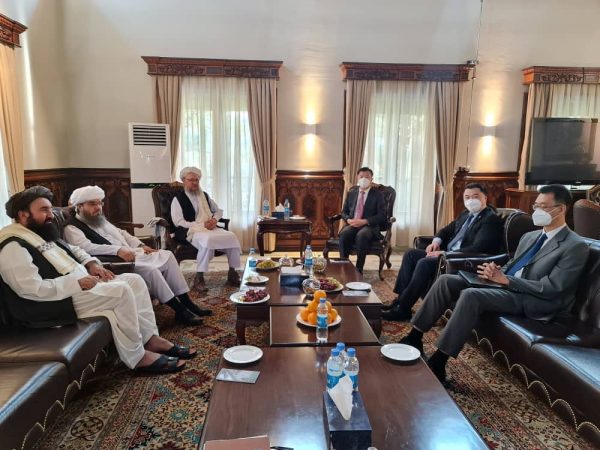 Abdul Salam Hanafi, Deputy Head of the Taliban's Political Office, meets with Chinese ambassadors in Kabul, Afghanistan, 6 September 2021 (Photo: Image obtained from social media via Reuters).