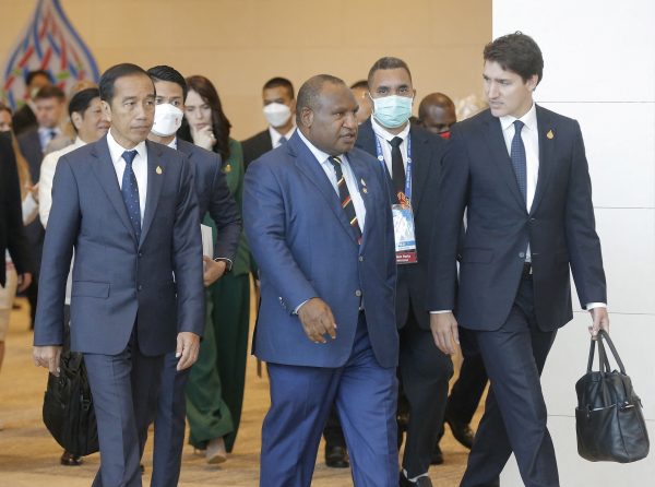 Indonesia's President Joko Widodo, Papua New Guinea Prime Minister James Marape and Canadian Prime Minister Justin Trudeau arrive to attend the 29th APEC Economic Leaders’ Meeting during the APEC 2022 summit in Bangkok, Thailand, 18 November 2022 (Photo: Reuters/Diego Azubel).