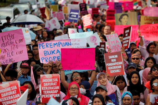People take part in a rally calling for women's rights and equality ahead of International Women's Day, Jakarta, Indonesia, 4 March 2017 (Photo: Reuters/Fatima Elkarim).
