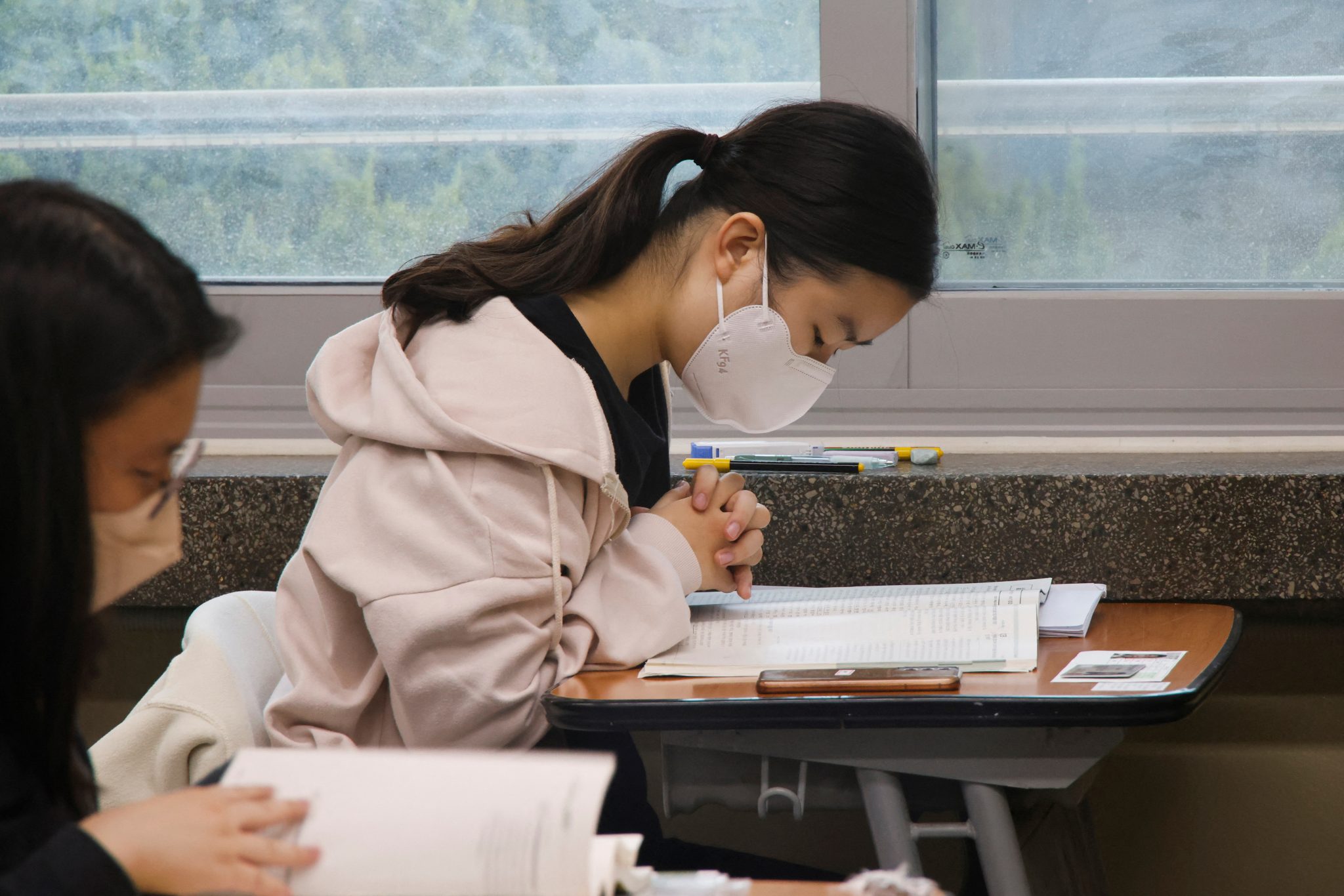 CASE STUDY: 3M helps Korean students 'stick' their exams, Marketing
