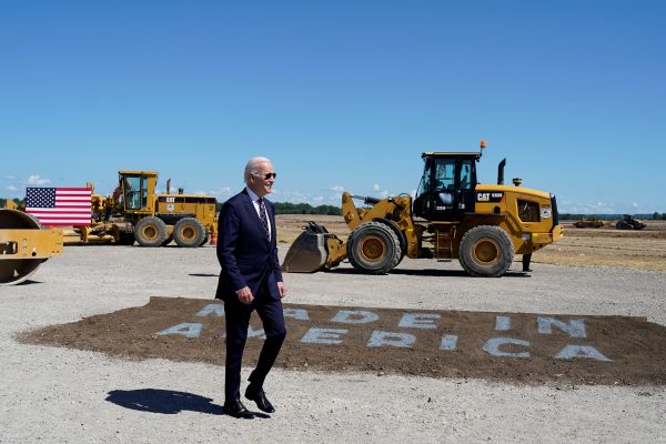 US President Joe Biden attends the groundbreaking of the new Intel semiconductor manufacturing facility in New Albany, Ohio, US, 9 September 2022 (Photo: Reuters/Joshua Roberts).