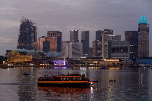 A tourist boat in Singapore's Marina Bay on 18 June 2023. (Photo: Reuters/Joseph Nair/NurPhoto)