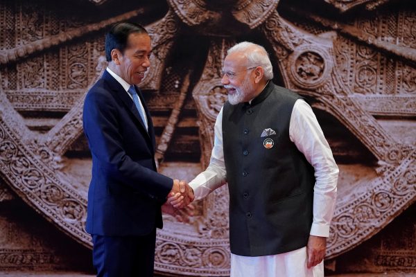Indian Prime Minister Narendra Modi shakes hands with Indonesia President Joko Widodo upon his arrival at Bharat Mandapam convention centre for the G20 Summit in New Delhi, India, 9 September 2023 (Photo: Reuters/Evan Vucci).