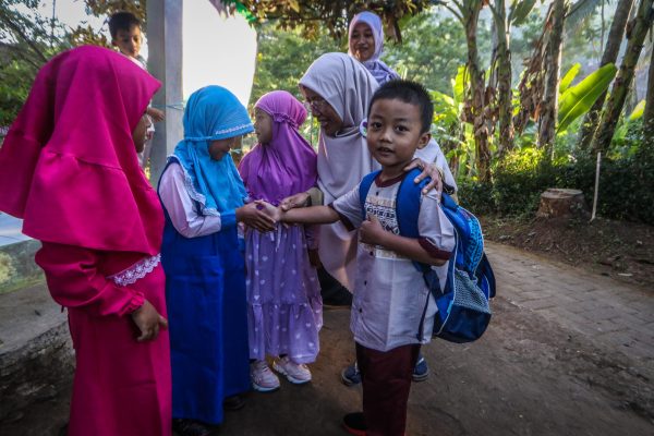 Indonesian kindergarten children attend a class on the first day of the school year at Shagaqu an Islamic elementary school and nature school in Ungaran, Central Java Province, Indonesia on 17 July 2023. (Photo: Reuters/WF Sihardian/NurPhoto)