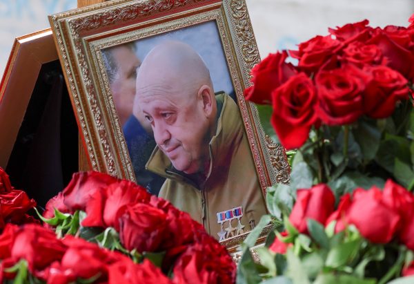 A framed photo of Russian mercenary chief Yevgeny Prigozhin in Saint Petersburg, Russia, 20 August 2023 (Photo: Reuters/Stringer).