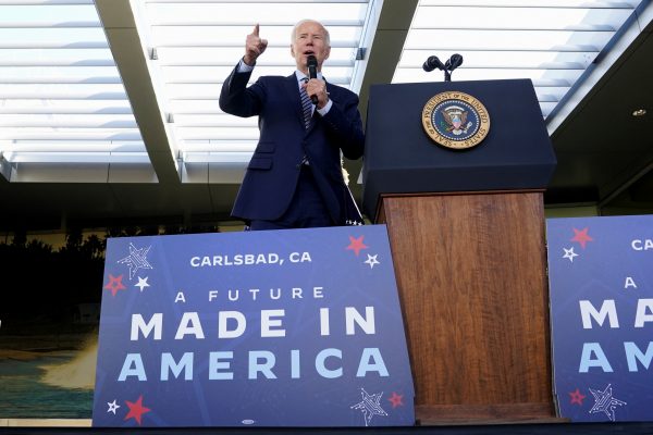 US President Joe Biden delivers remarks on the benefits of the CHIPS and Science Act during a campaign event at Viasat Inc., in Carlsbad, near San Diego, California, US, 4 November 2022 (Photo: Reuters/Kevin Lamarque).