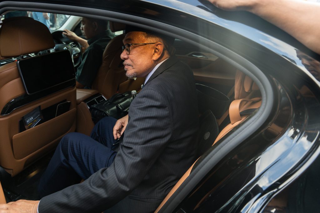 Malaysia opposition leader Anwar Ibrahim leaves after meeting with Malaysia's King at the National Palace in Kuala Lumpur on 22 November 2022 (Photo: Reuters/Afif Abd Halim).
