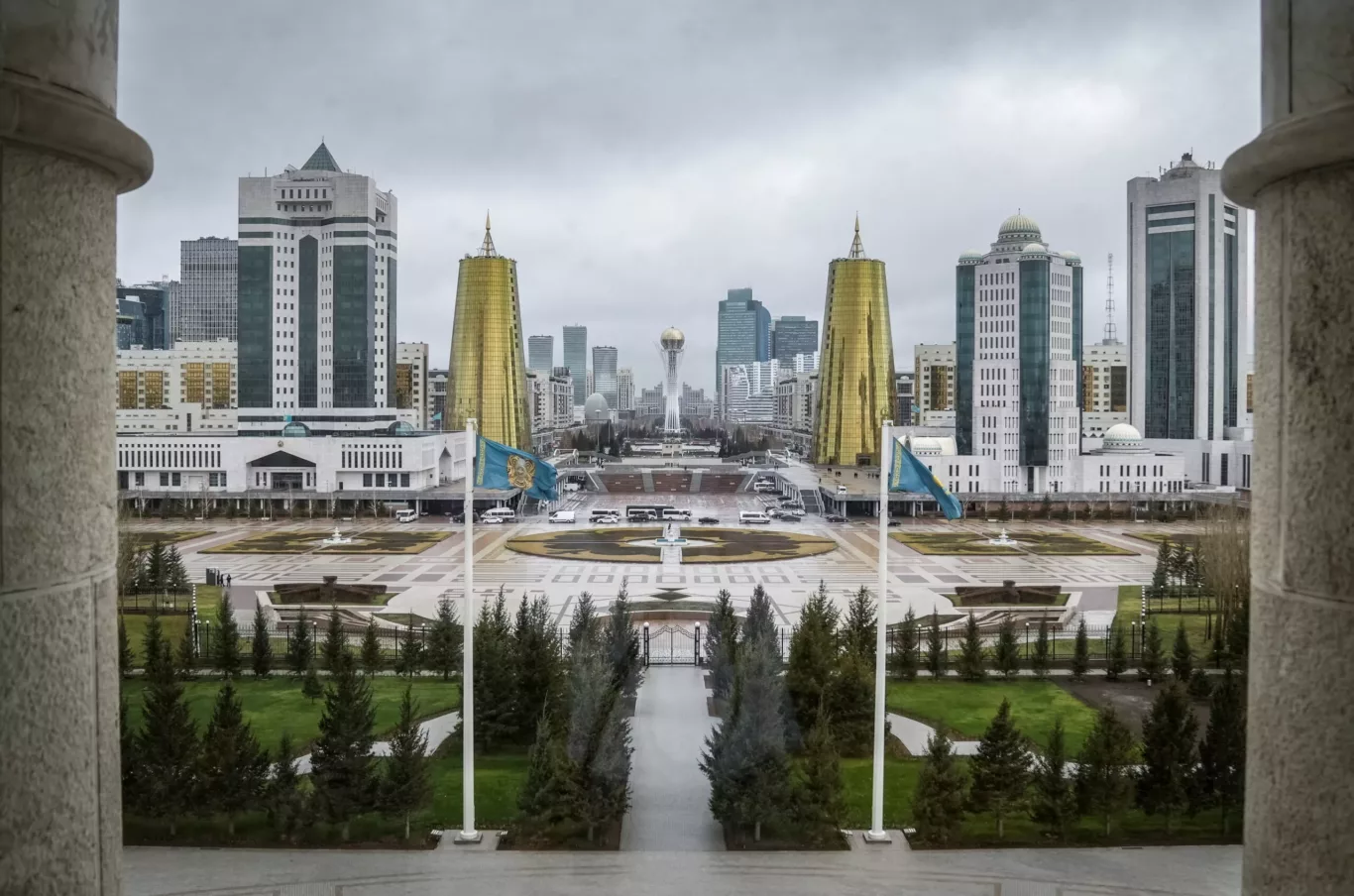 A general view of downtown with the monument Baiterek as it seen from Akorda, the official residence of Kazakhstan's President, in Astana, Kazakhstan, 9 November 2023 (Photo: Reuters/Turar Kazangapov).