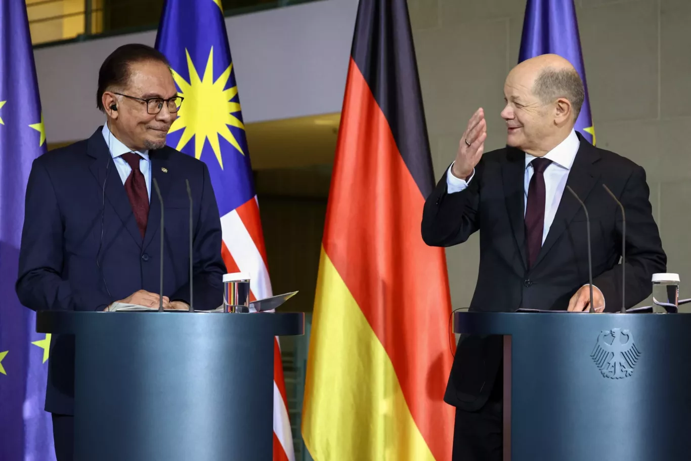 German Chancellor Olaf Scholz and Malaysia's Prime Minister Anwar Ibrahim hold a press conference in Berlin, Germany, 11 March 2024 (Photo: REUTERS/Liesa Johannssen).