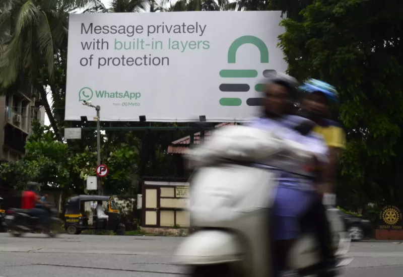 WhatsApp Billboard is seen in Mumbai, India, 24 August, 2022 (Photo: Reuters/Indranil Aditya).